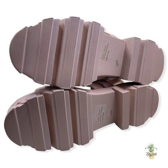 EGO Annalyn Pink Nude Chunky Faux Leather Sandals  - Picture 6 of 10